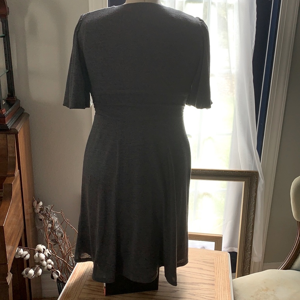 Dress - Picture 4 of 5